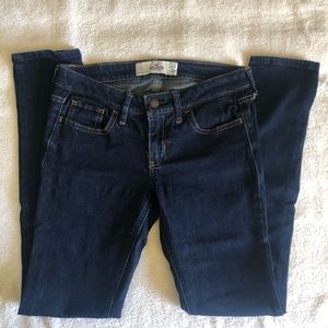 EUC Hollister Skinny Jeans
